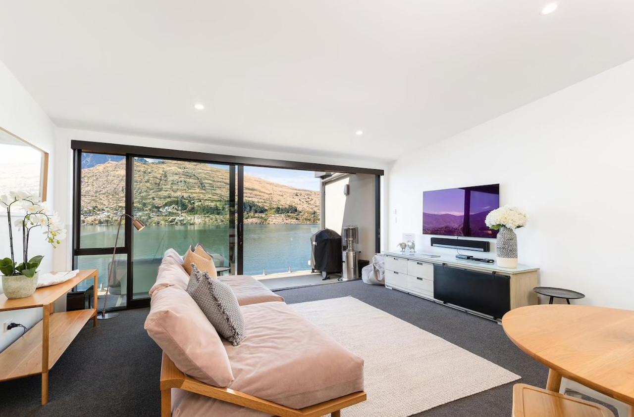 'Lakelife' Lake Front Apartment Distretto di Distretto di Queenstown Esterno foto