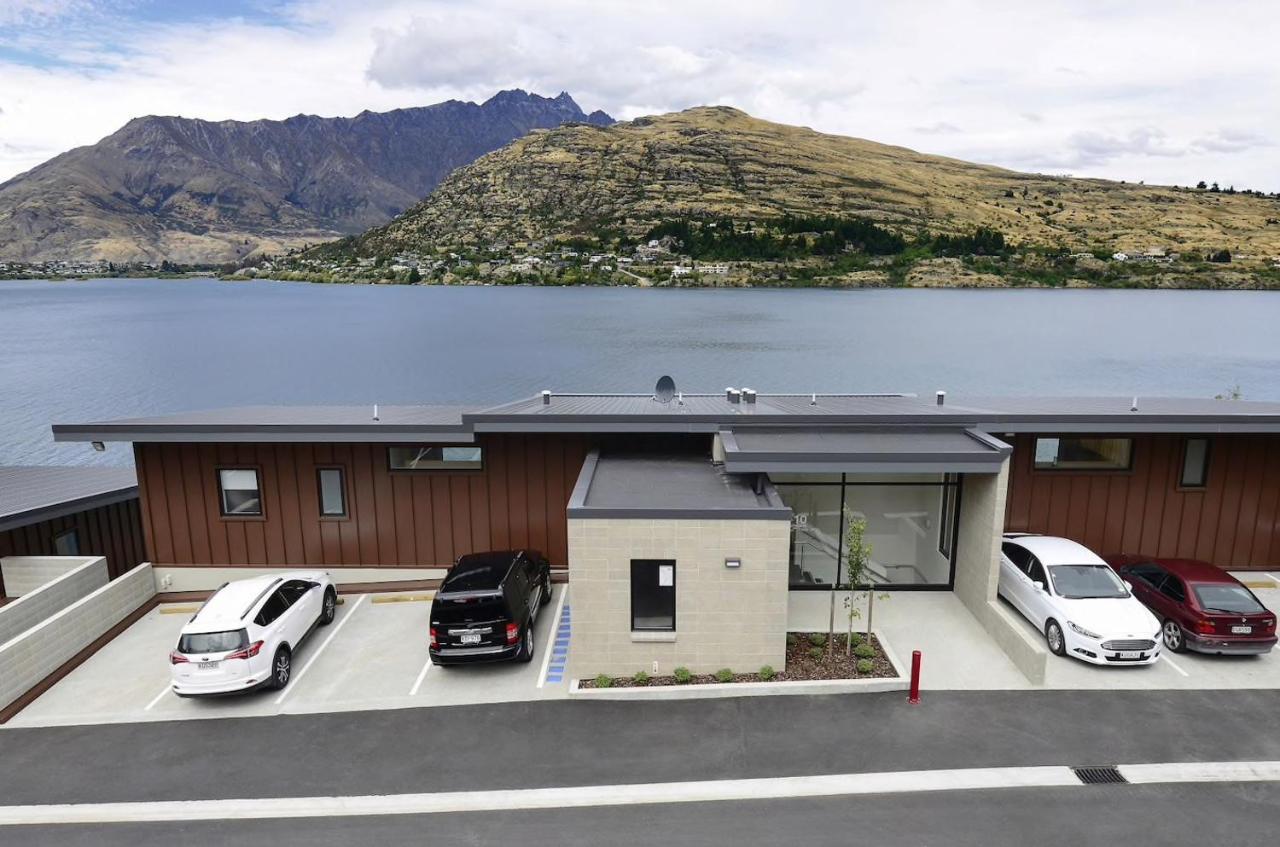 'Lakelife' Lake Front Apartment Distretto di Distretto di Queenstown Esterno foto