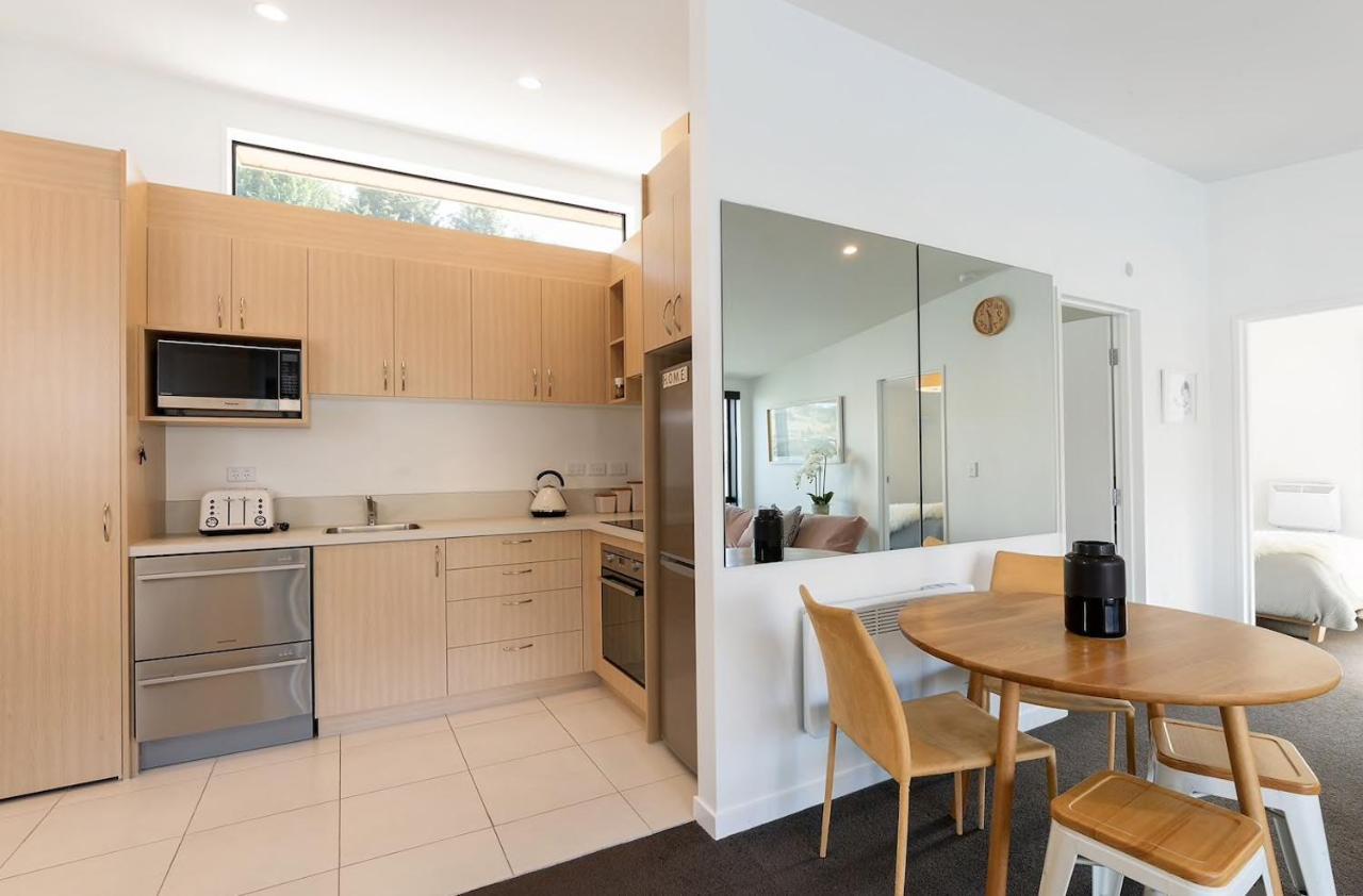 'Lakelife' Lake Front Apartment Distretto di Distretto di Queenstown Esterno foto